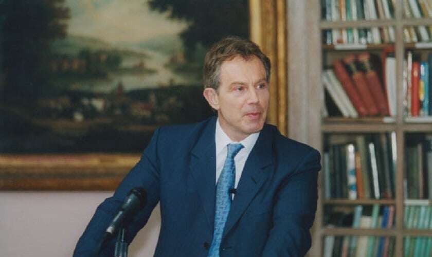 Image shows Tony Blair giving a speech