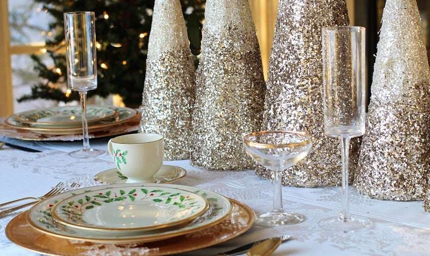 Image shows a table laid for Christmas.