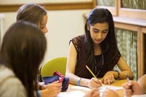 Image shows students at an Oxford Royale Summer Schools summer school.