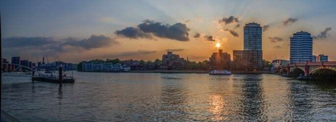 vauxhall-bridge-1422910_1280